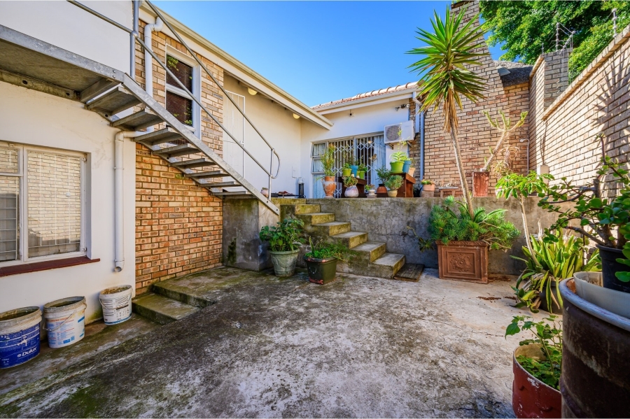 5 Bedroom Property for Sale in Newton Park Eastern Cape